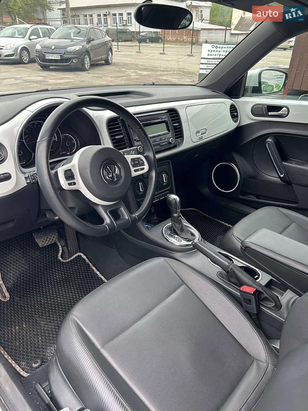 2013 Volkswagen Beetle - мініатюра 11