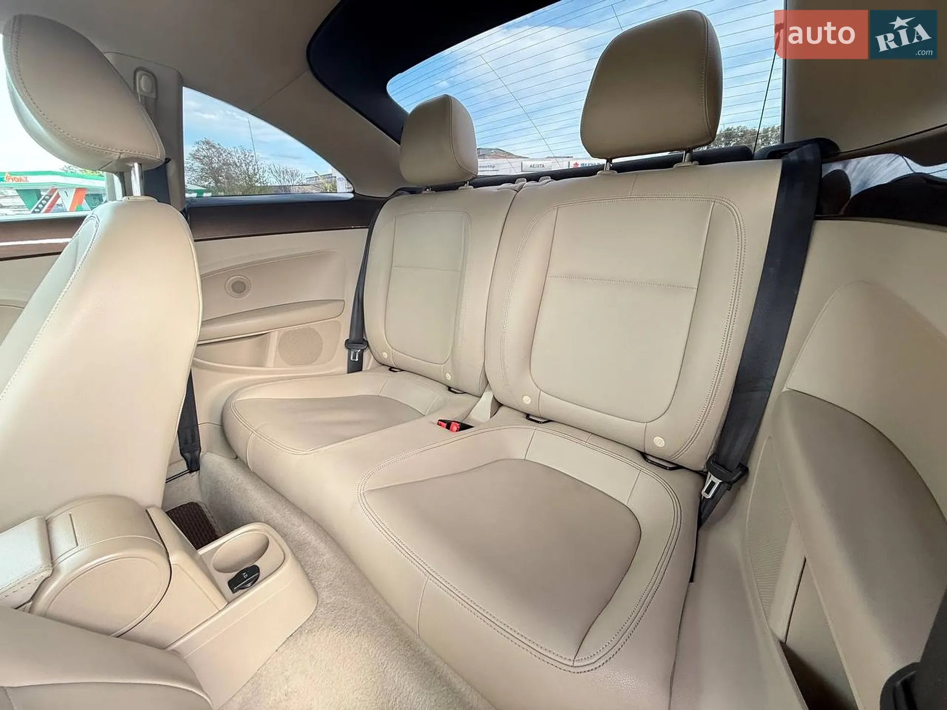 2013 Volkswagen Beetle - мініатюра 29