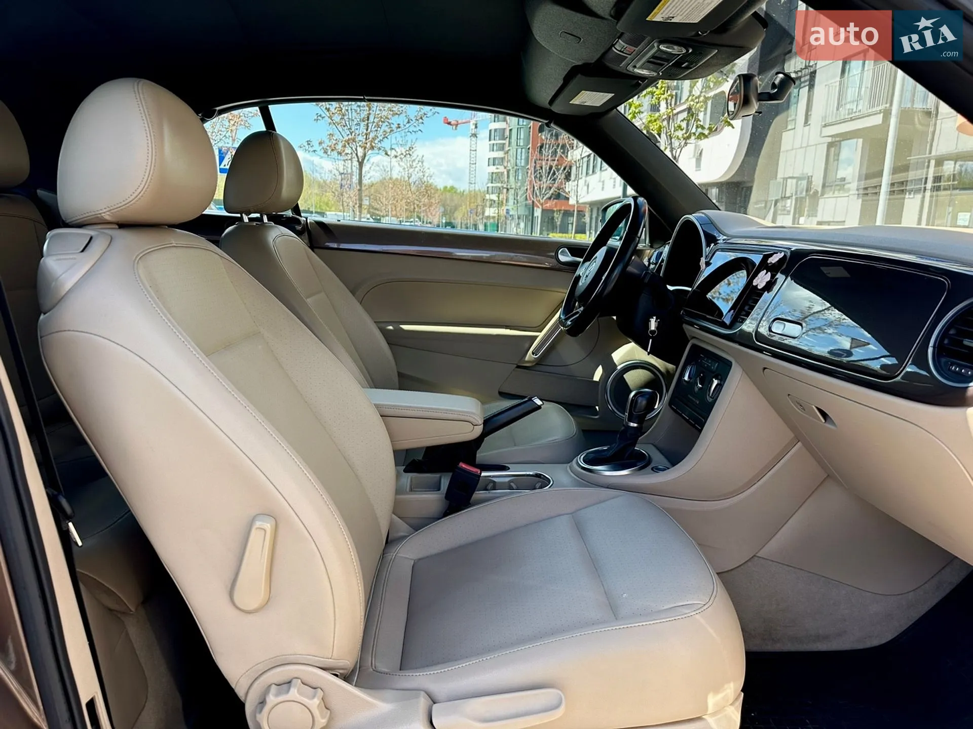 2015 Volkswagen Beetle - мініатюра 33
