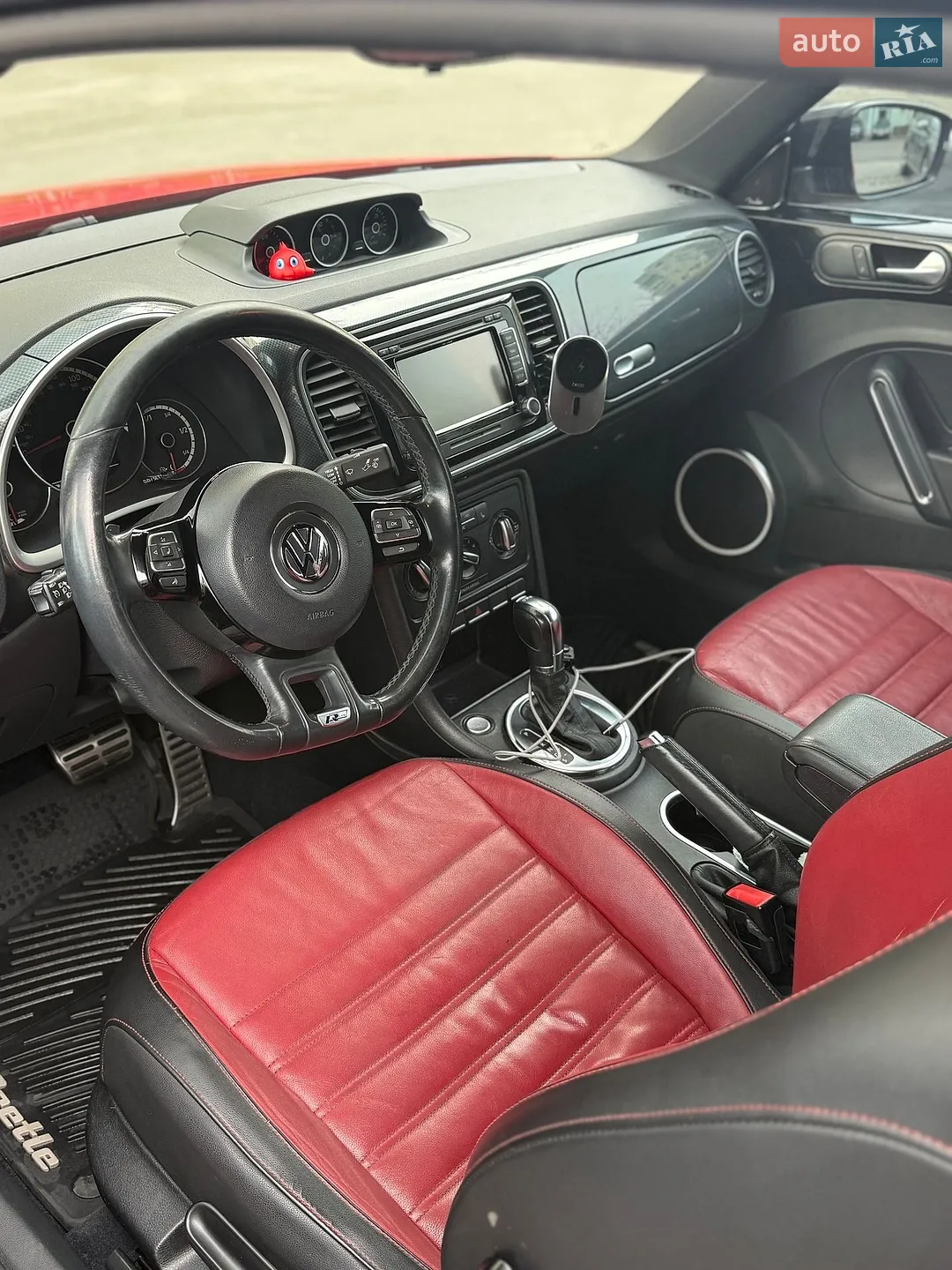 2013 Volkswagen Beetle - мініатюра 11