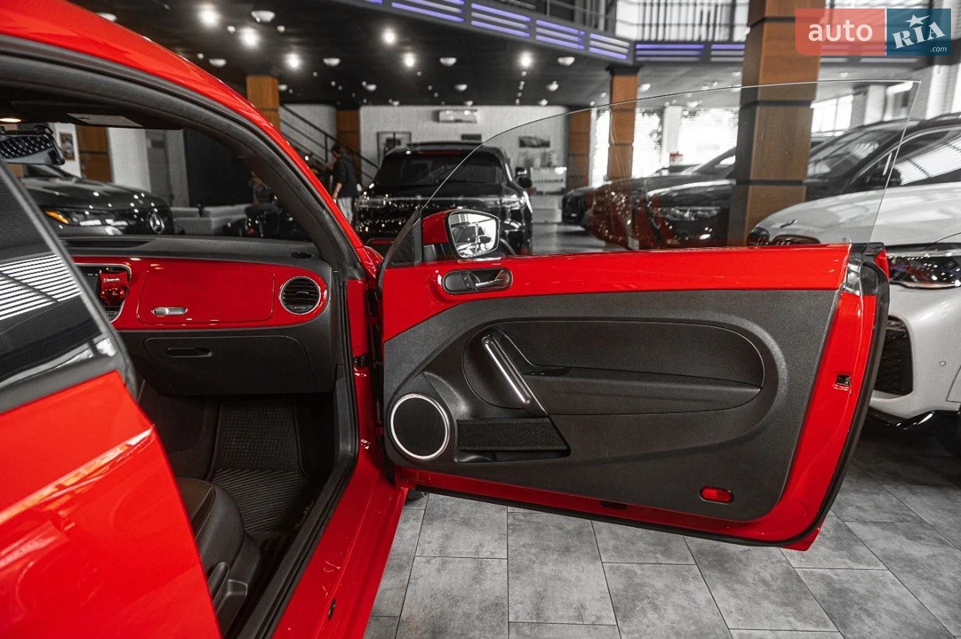 2014 Volkswagen Beetle - мініатюра 23
