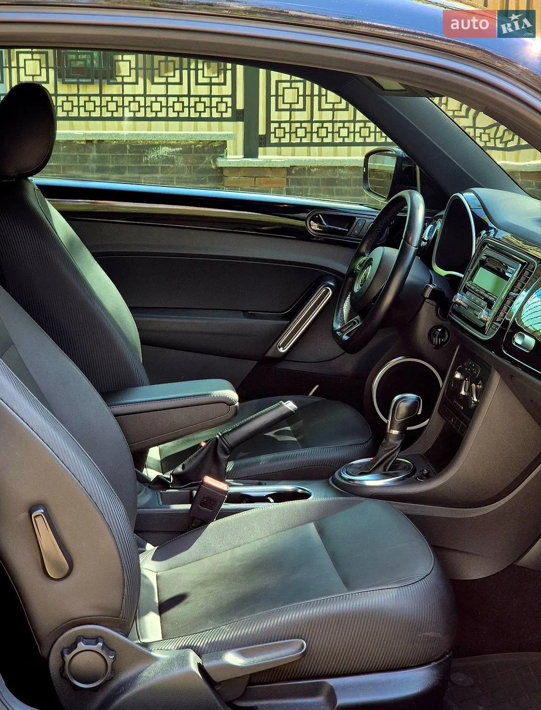 2013 Volkswagen Beetle - мініатюра 12
