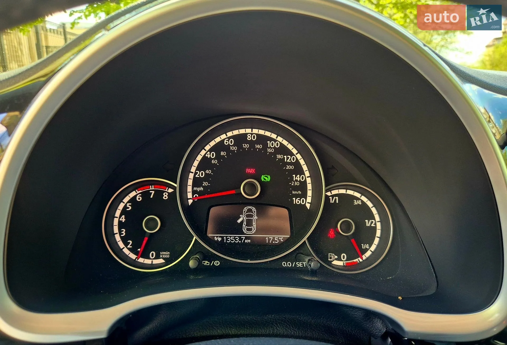 2013 Volkswagen Beetle - мініатюра 21
