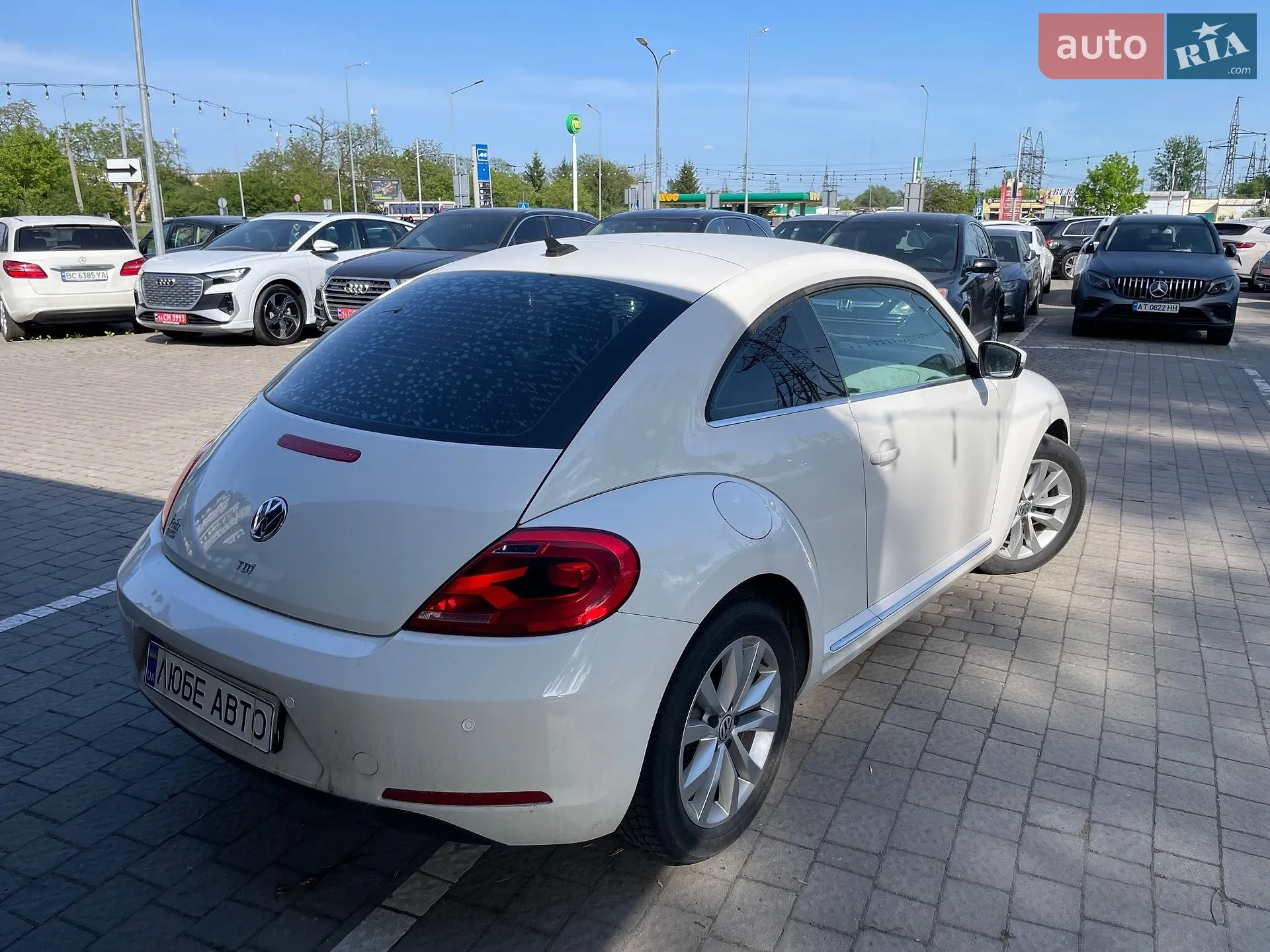 2013 Volkswagen Beetle - мініатюра 3