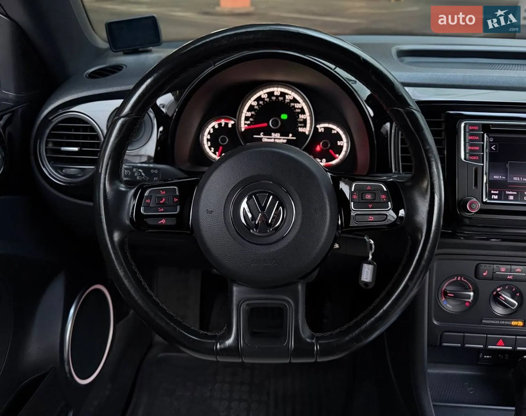 2016 Volkswagen Beetle - мініатюра 18