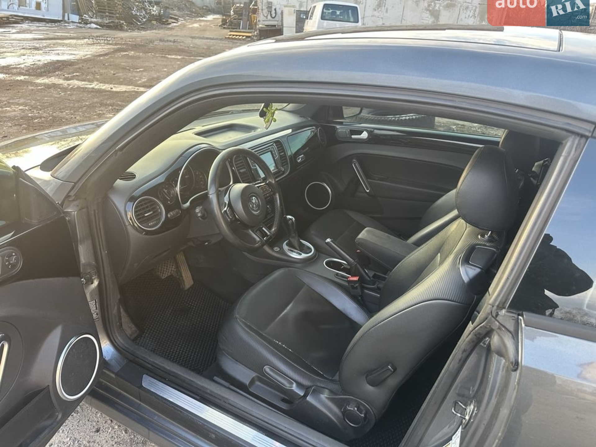 2012 Volkswagen Beetle - мініатюра 6