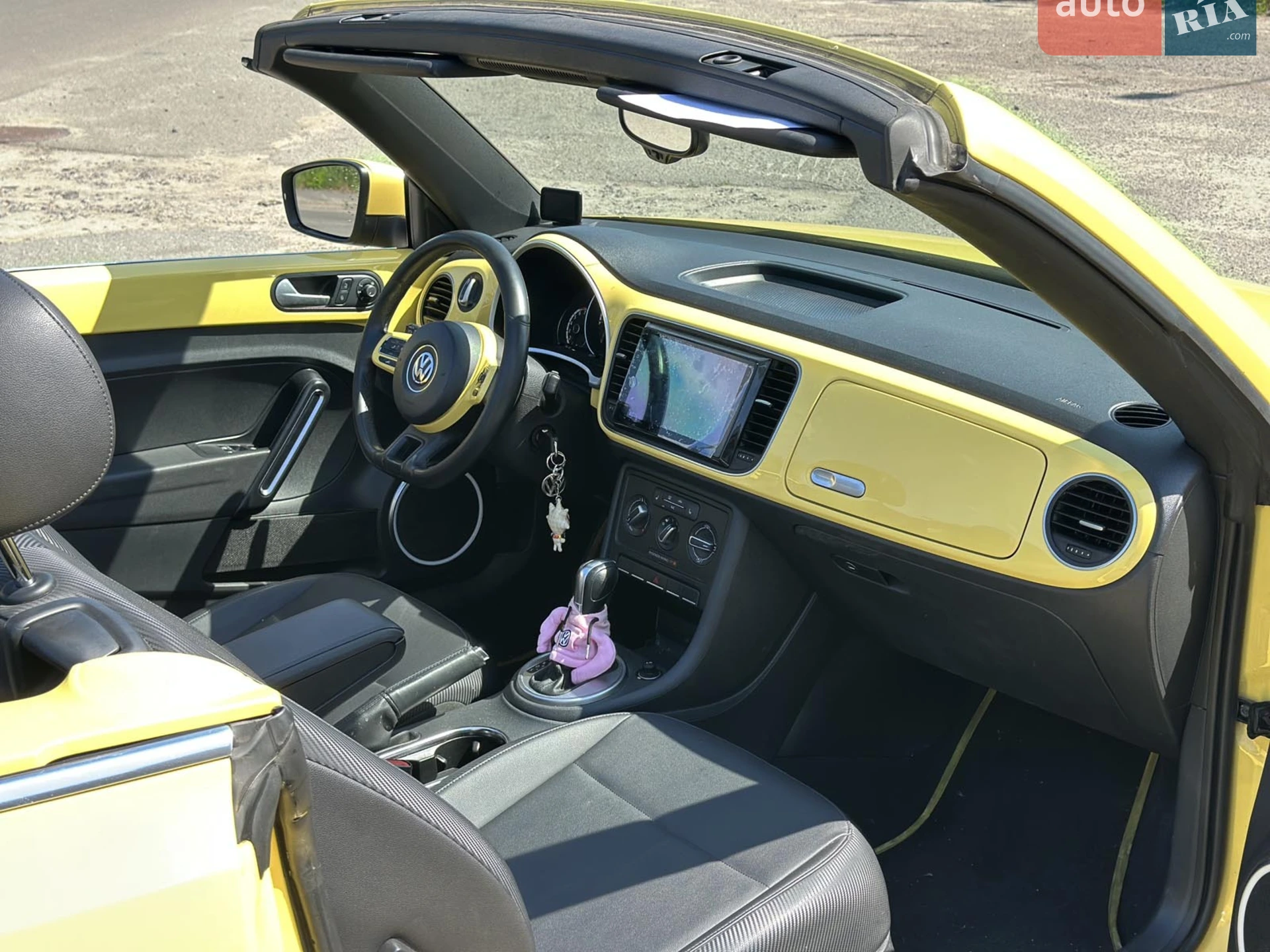 2015 Volkswagen Beetle - мініатюра 21