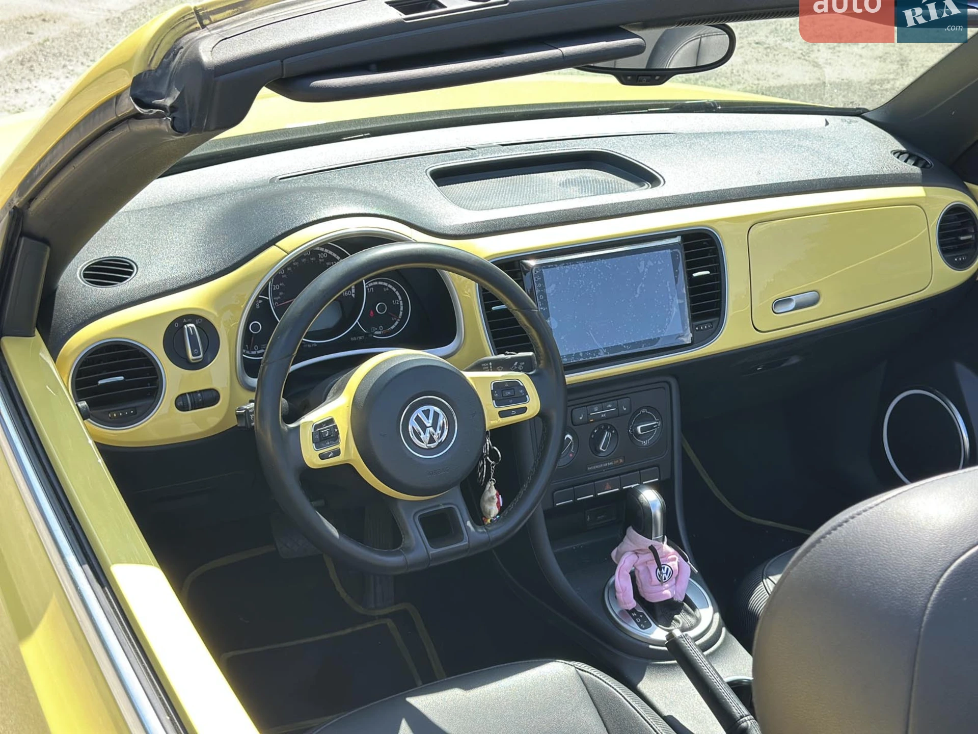 2015 Volkswagen Beetle - мініатюра 14
