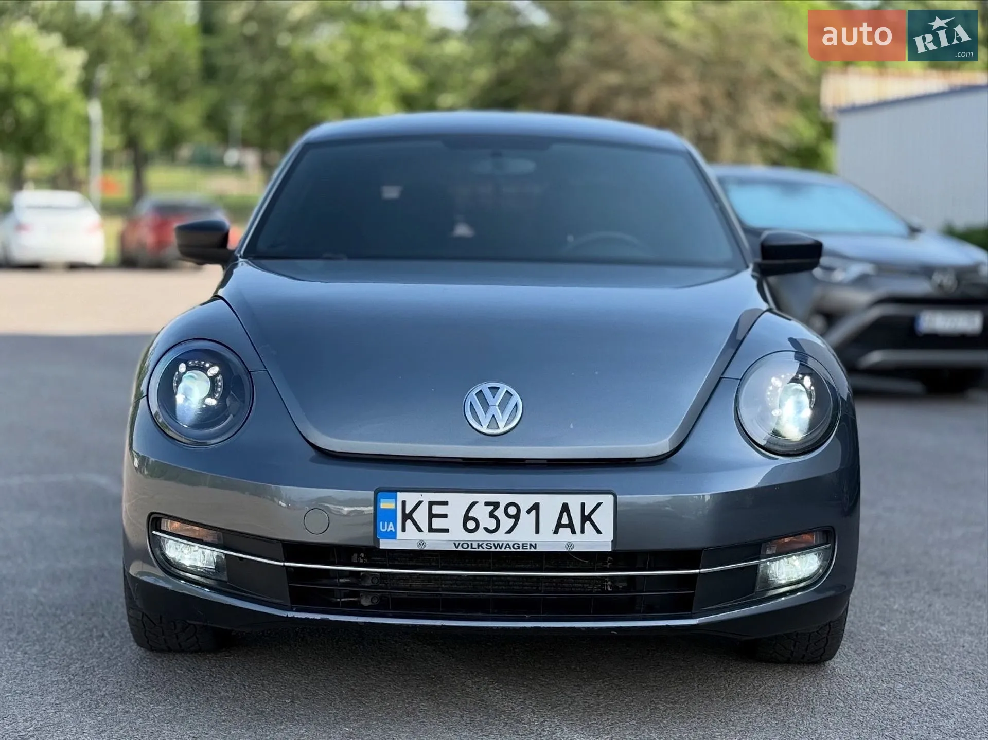 2011 Volkswagen Beetle - мініатюра 2