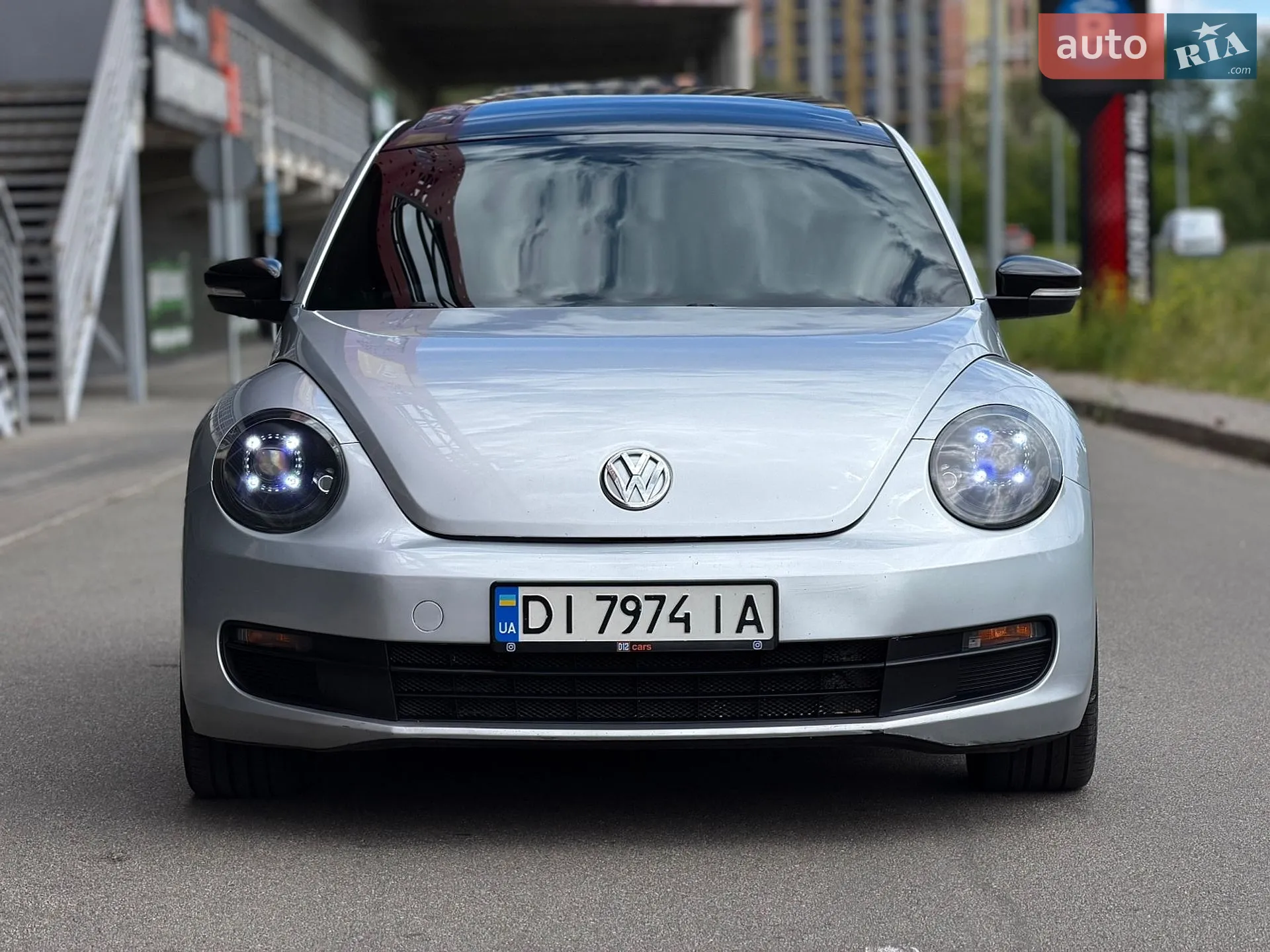 2013 Volkswagen Beetle - мініатюра 3