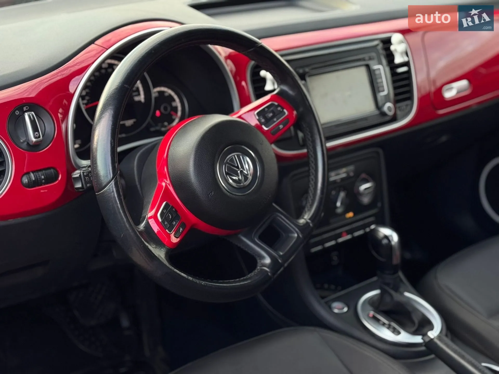 2013 Volkswagen Beetle - мініатюра 16