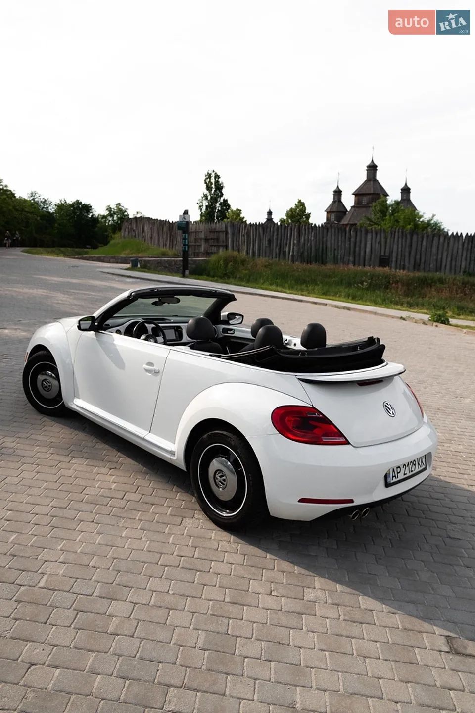 2013 Volkswagen Beetle - мініатюра 9