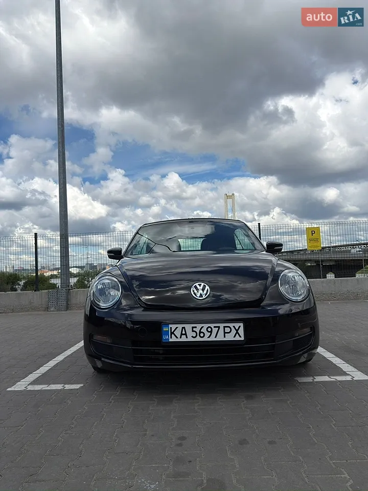 2016 Volkswagen Beetle - мініатюра 24
