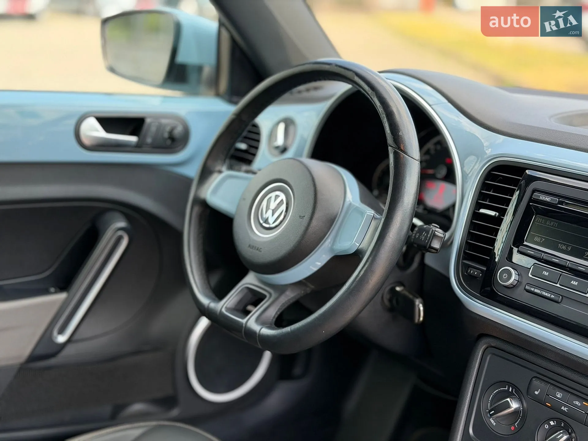 2013 Volkswagen Beetle - мініатюра 16