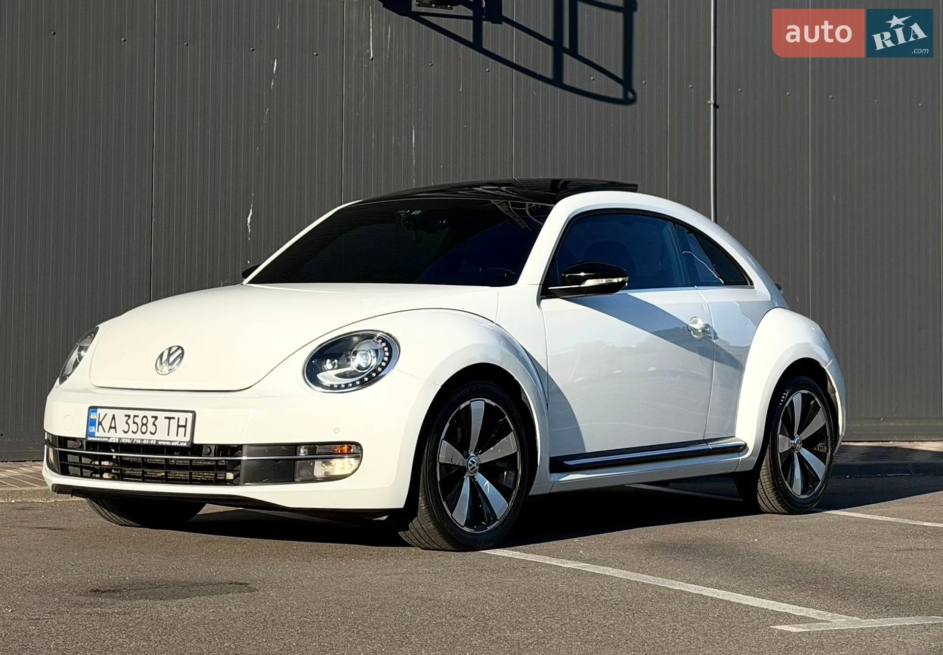 2015 Volkswagen Beetle - мініатюра 22