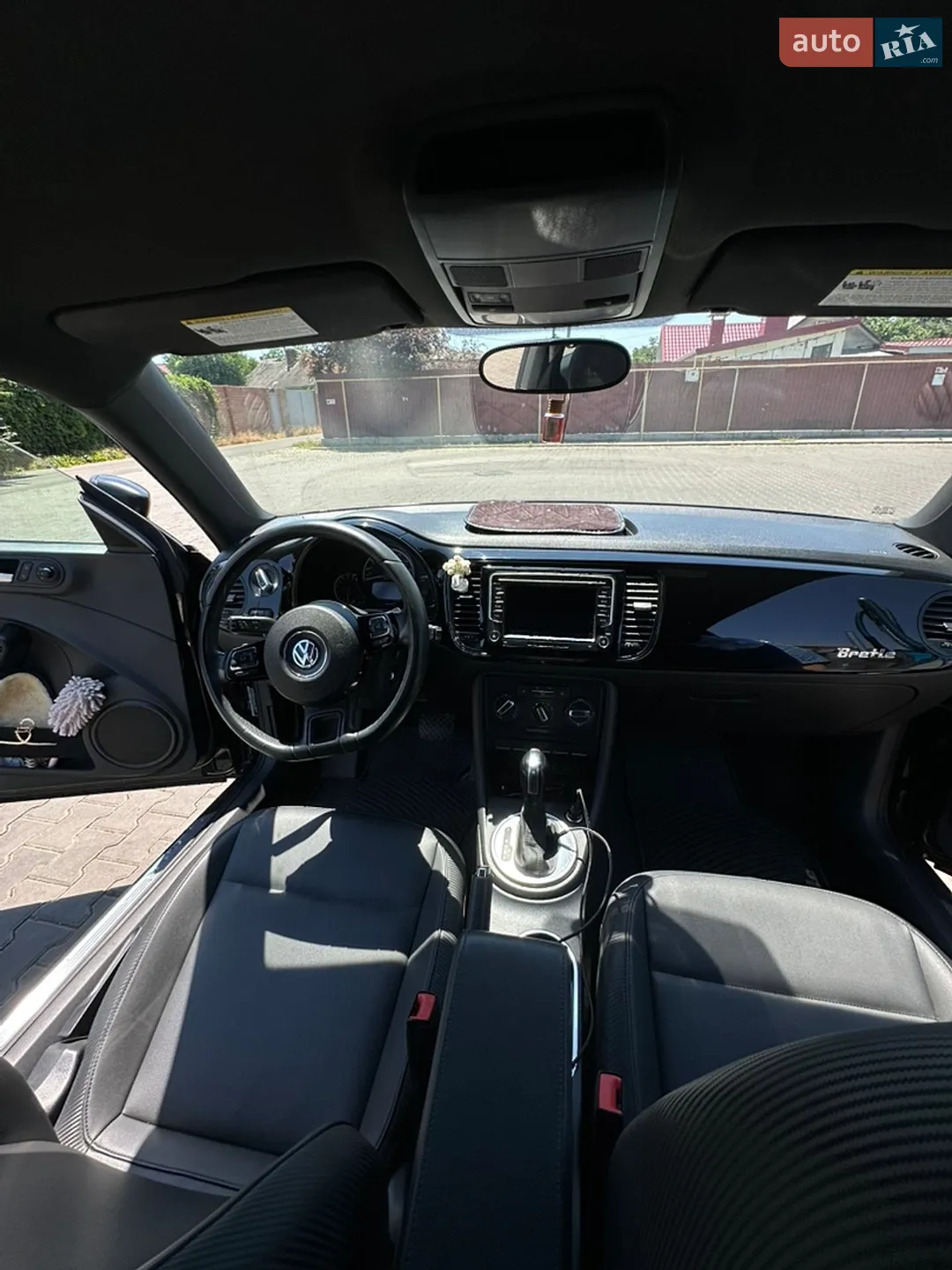2015 Volkswagen Beetle - мініатюра 22
