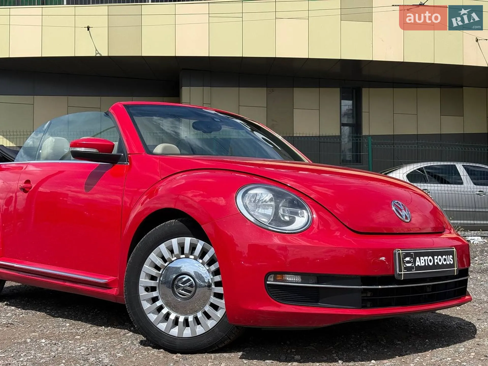2016 Volkswagen Beetle - мініатюра 2
