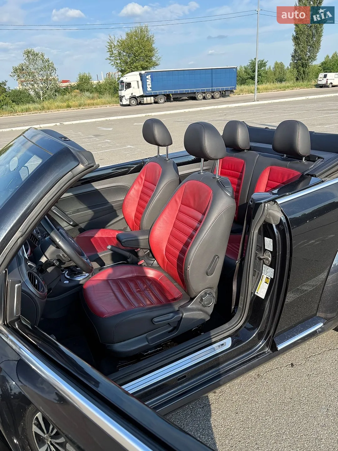 2014 Volkswagen Beetle - мініатюра 17