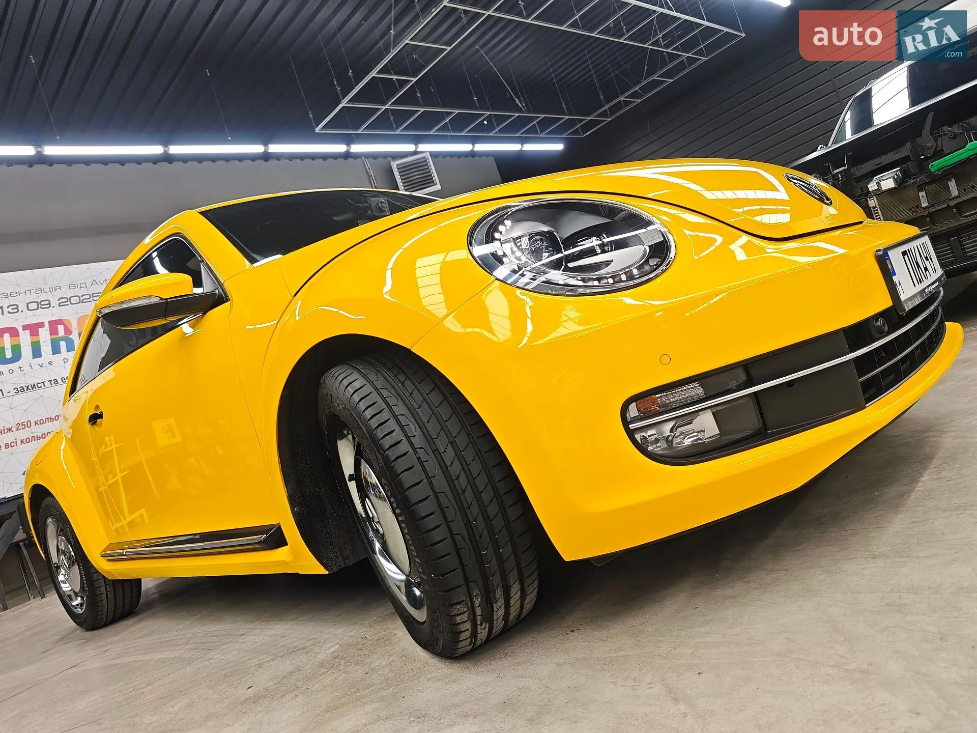 2016 Volkswagen Beetle - мініатюра 2