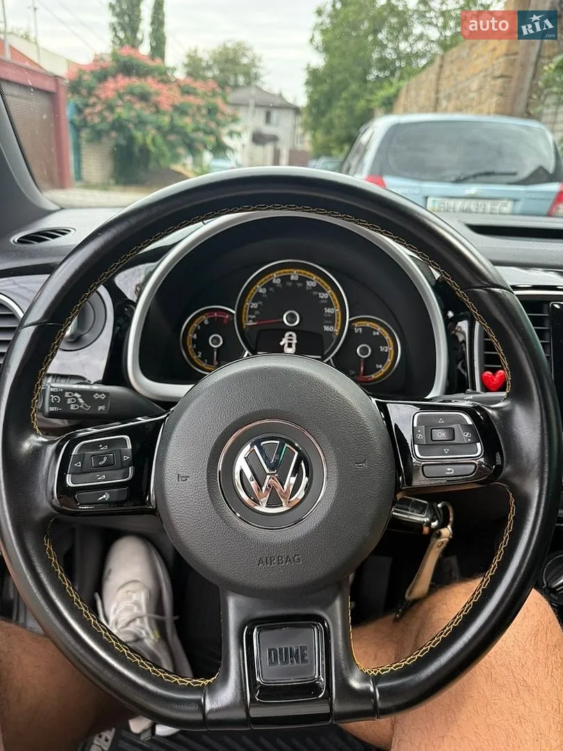 2017 Volkswagen Beetle - мініатюра 10
