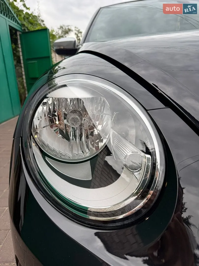 2017 Volkswagen Beetle - мініатюра 15