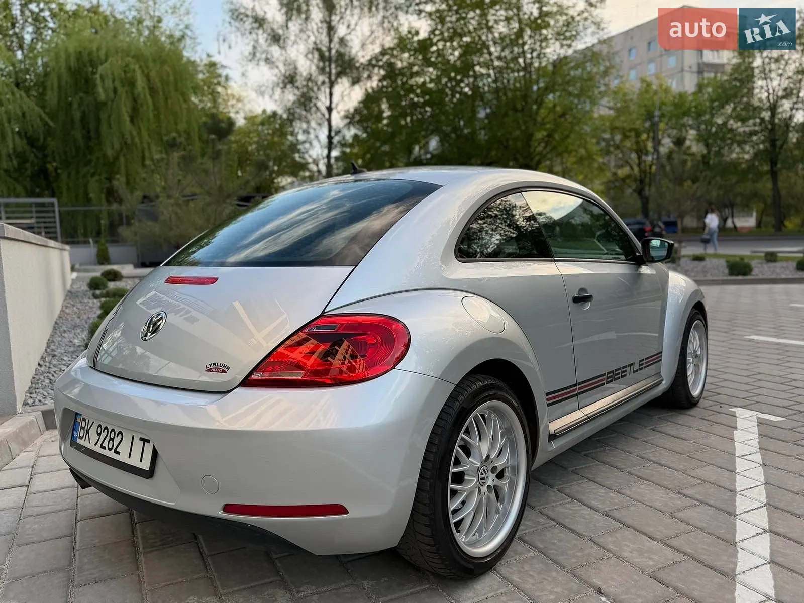2013 Volkswagen Beetle - мініатюра 11