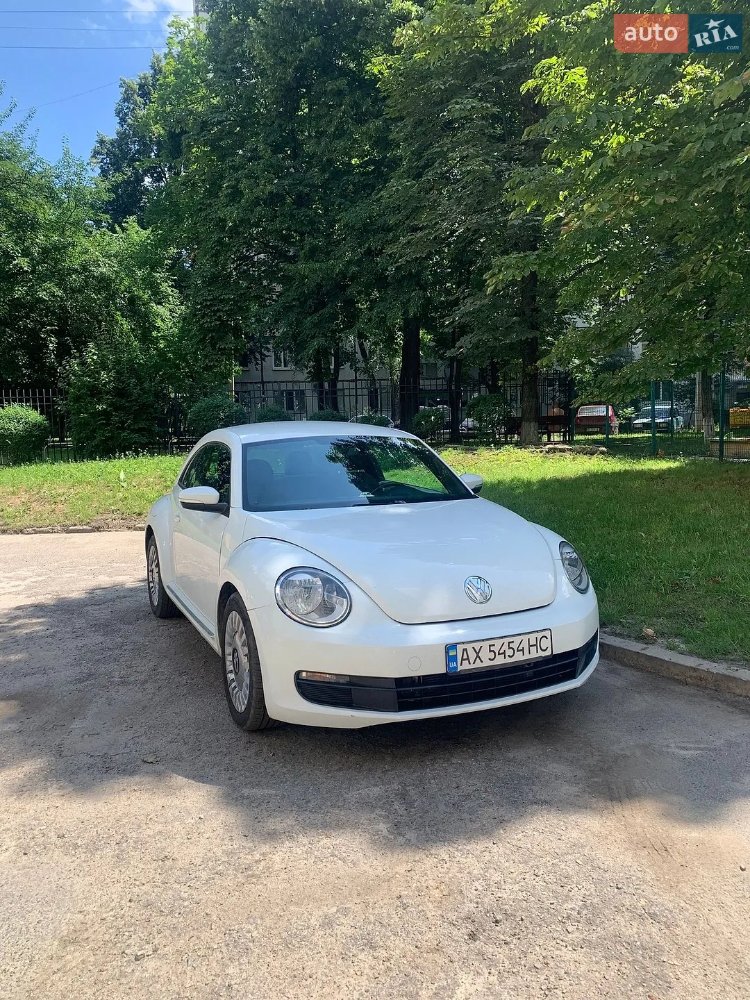 2014 Volkswagen Beetle - мініатюра 3