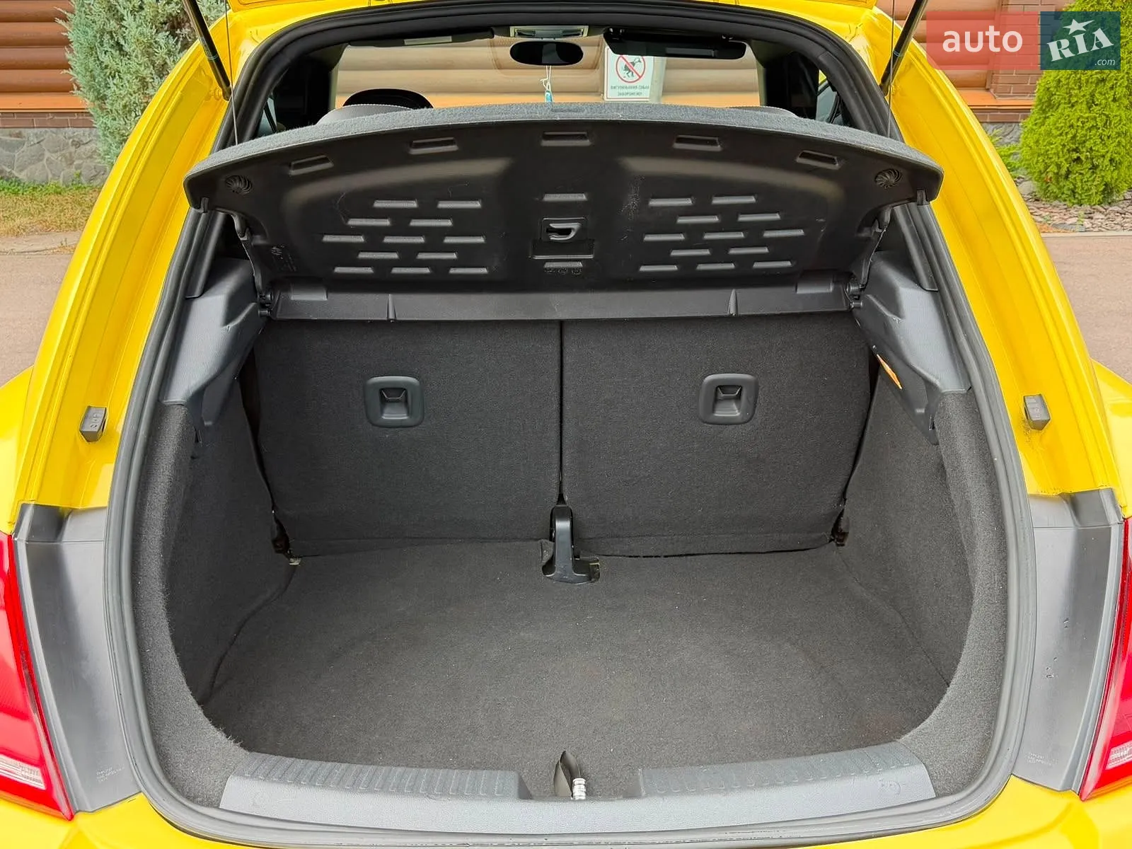 2015 Volkswagen Beetle - мініатюра 56