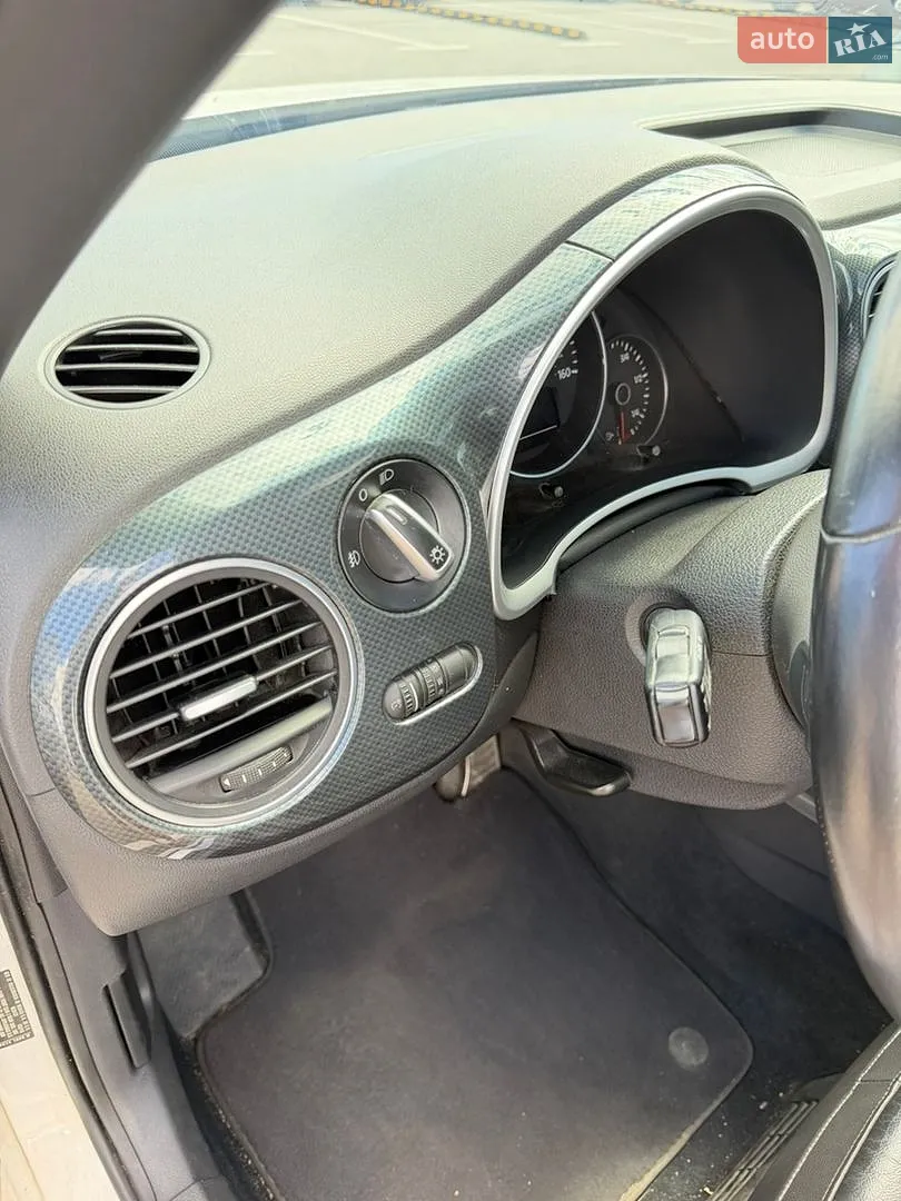 2012 Volkswagen Beetle - мініатюра 34