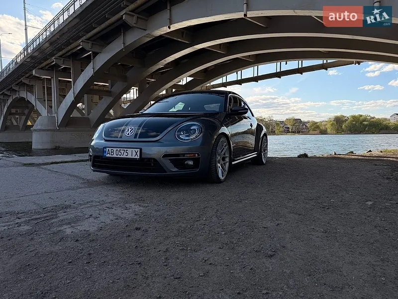 Volkswagen Beetle 2013
