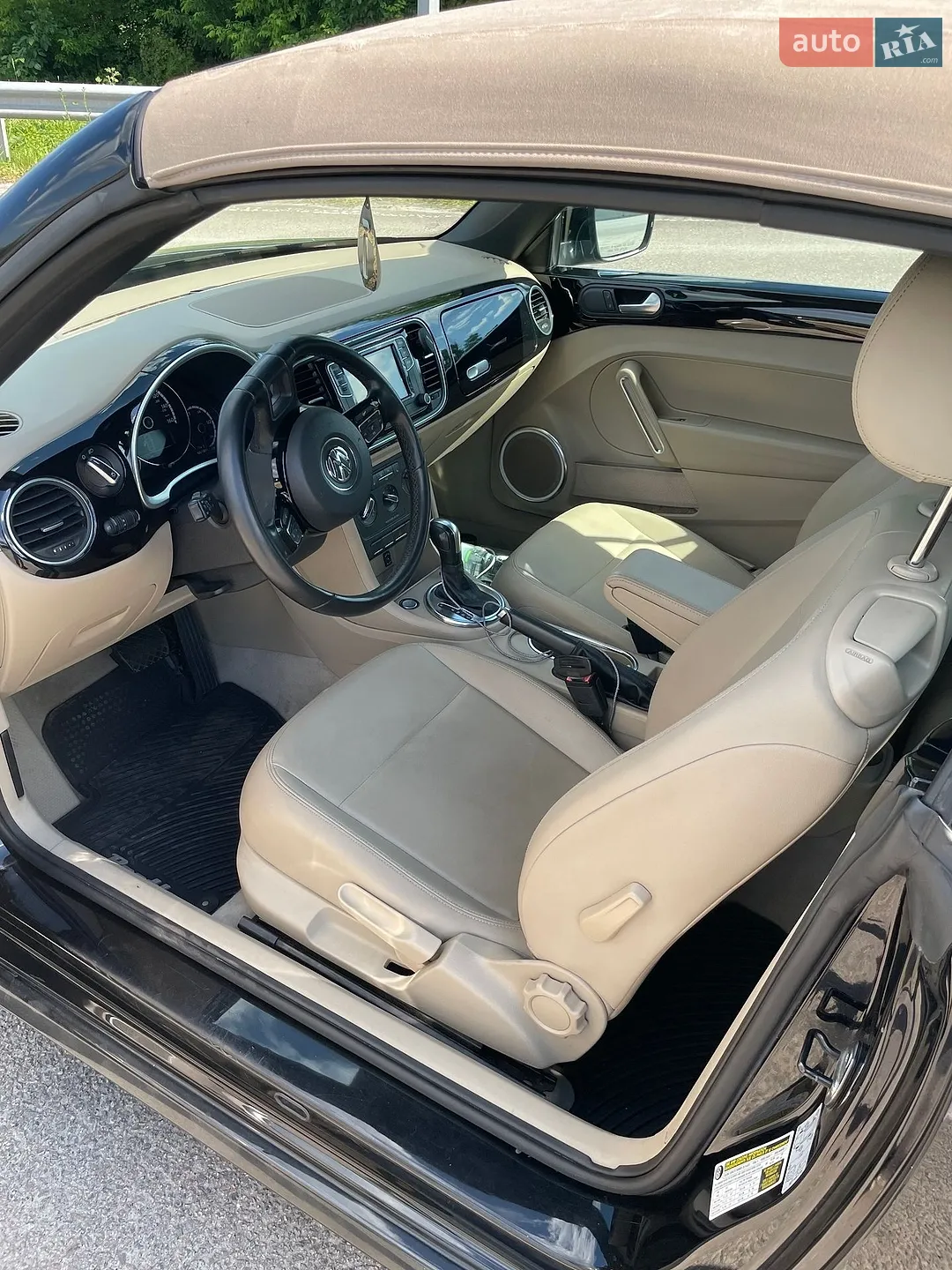2013 Volkswagen Beetle - мініатюра 9