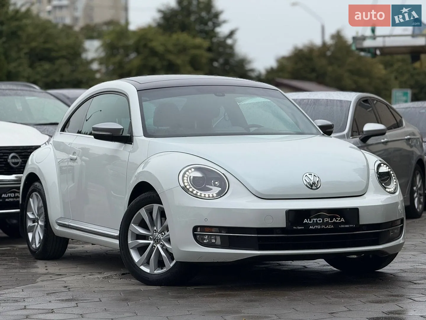 2014 Volkswagen Beetle - мініатюра 11