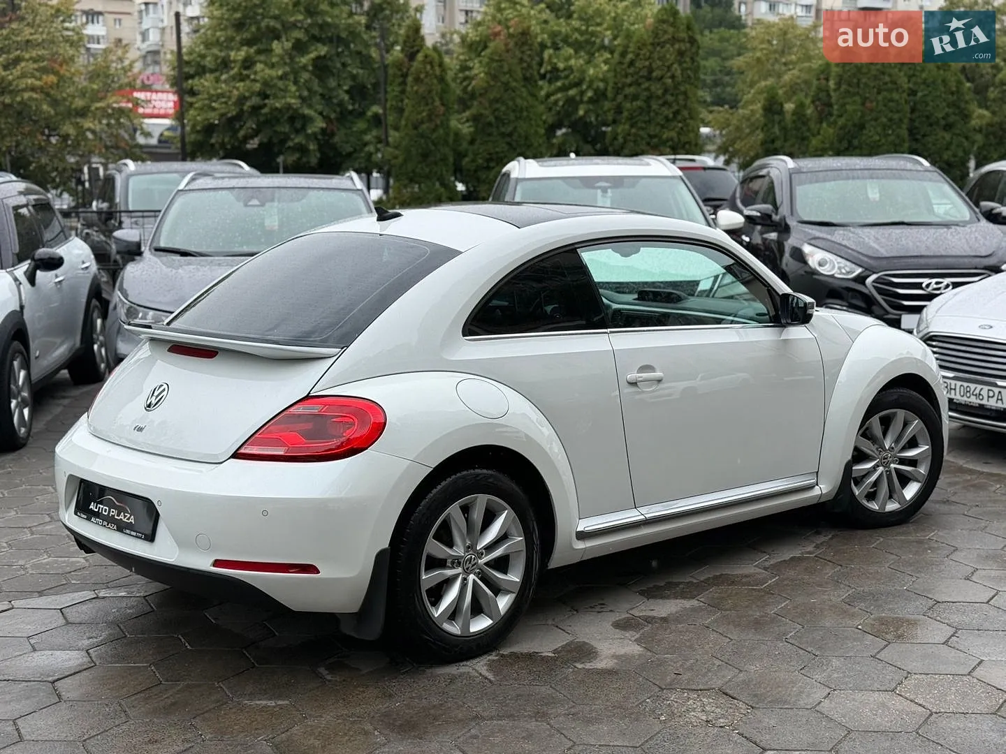 2014 Volkswagen Beetle - мініатюра 20