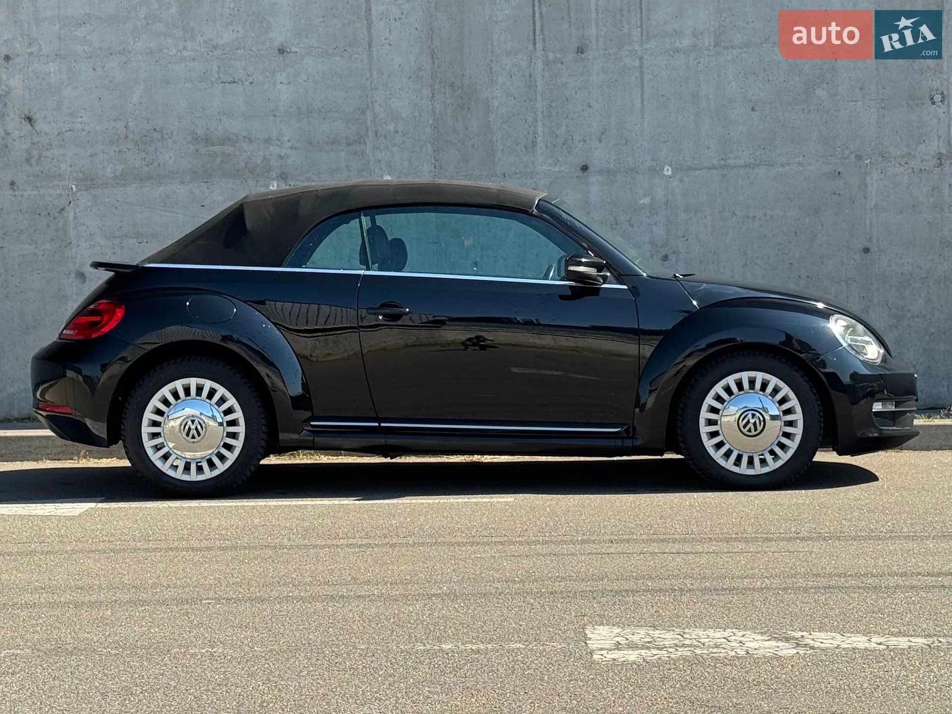 2015 Volkswagen Beetle - мініатюра 9