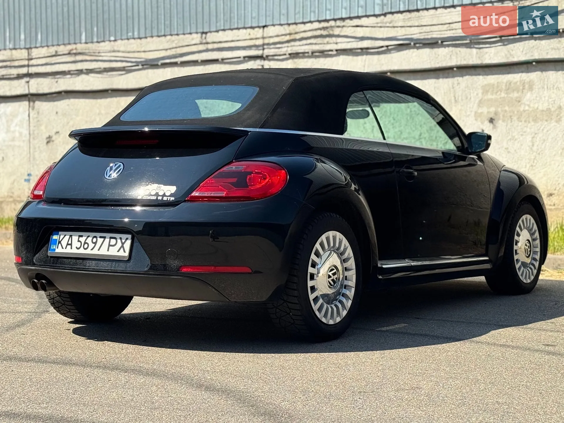 2015 Volkswagen Beetle - мініатюра 12