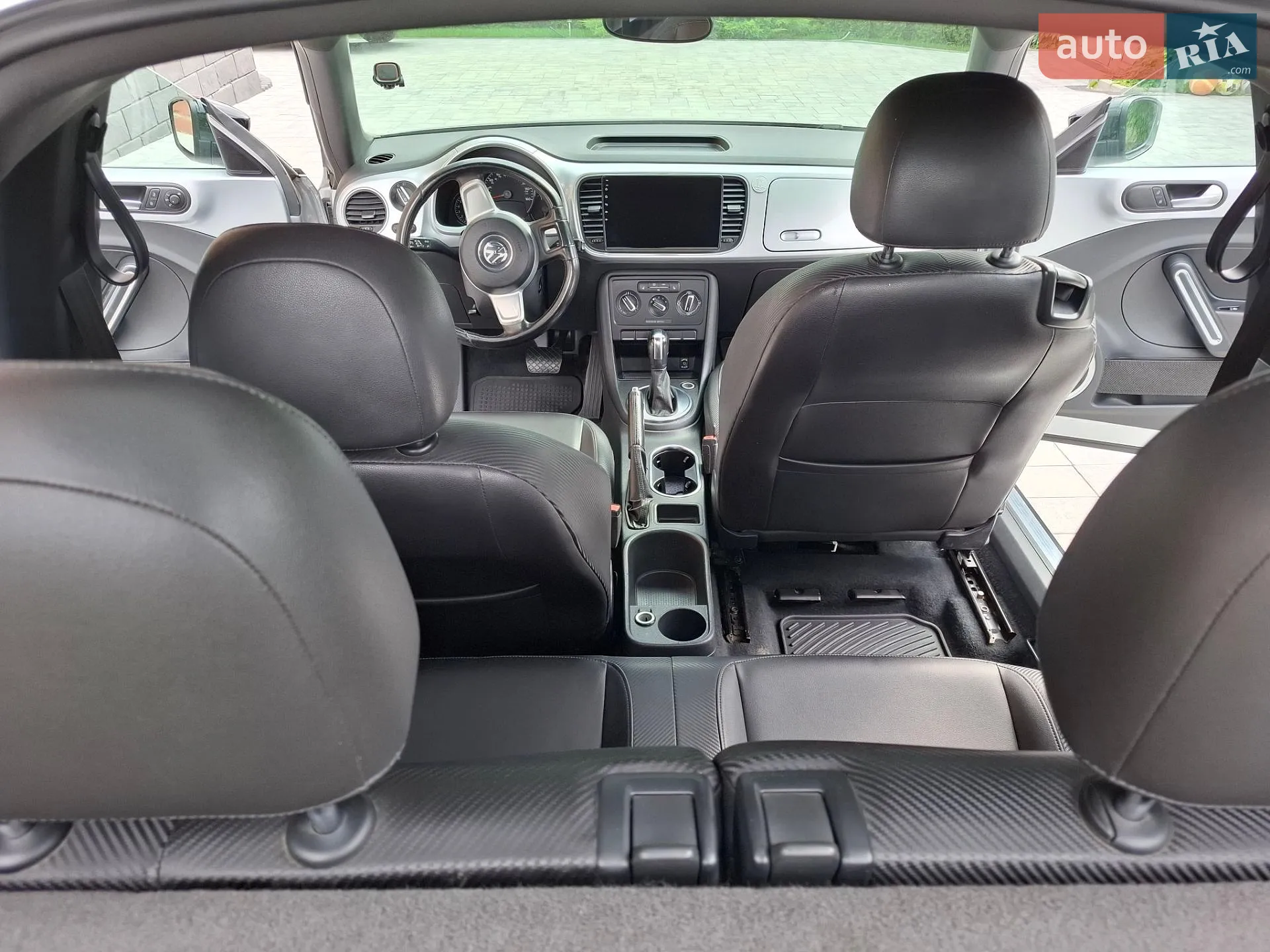 2012 Volkswagen Beetle - мініатюра 37