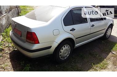 Седан Volkswagen Bora 2005 в Днепре