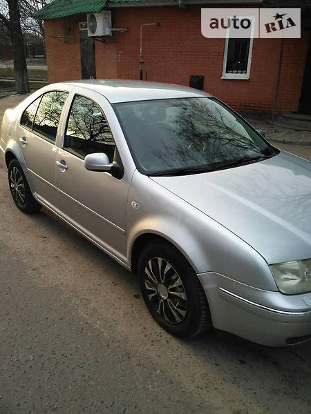 Седан Volkswagen Bora 2002 в Охтирці