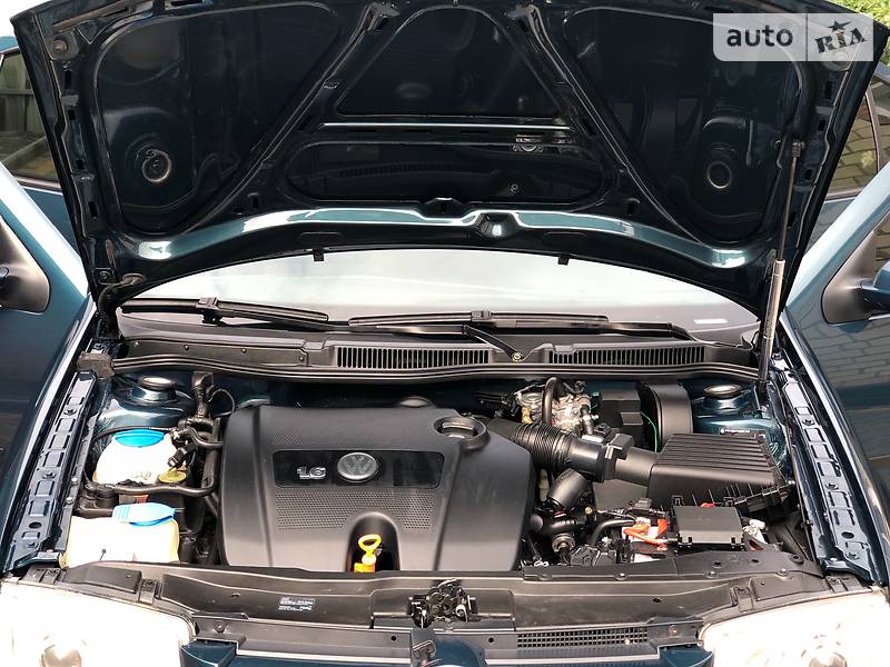 Седан Volkswagen Bora 2006 в Киеве