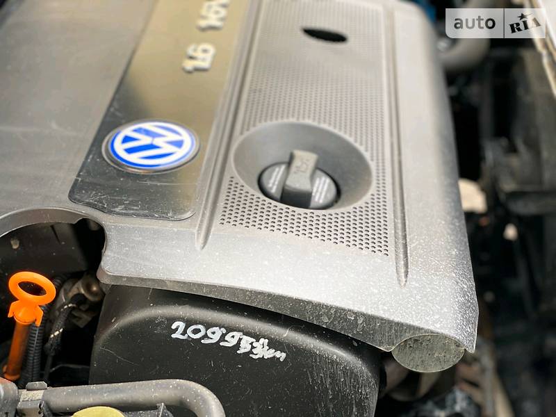 Седан Volkswagen Bora 2002 в Мукачевому