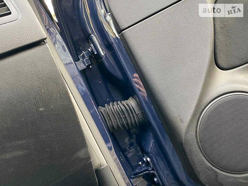 Седан Volkswagen Bora 2002 в Мукачевому