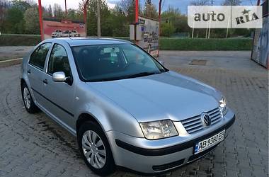 Седан Volkswagen Bora 2000 в 
