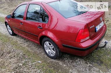 Седан Volkswagen Bora 1999 в Тлумачі