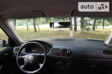 Седан Volkswagen Bora 2000 в Буче