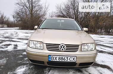 Седан Volkswagen Bora 2002 в Волочиске