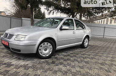 Седан Volkswagen Bora 2003 в Лубнах