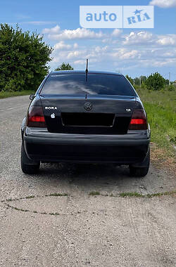 Седан Volkswagen Bora 2005 в Борисполе