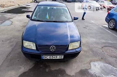 Седан Volkswagen Bora 1999 в Львове