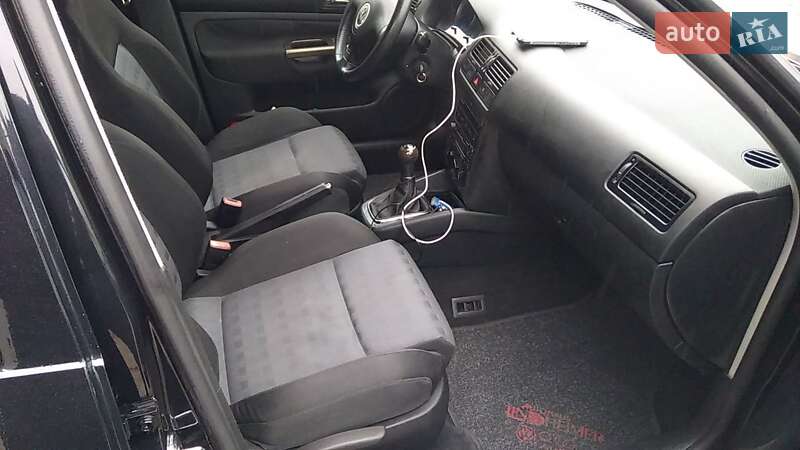 Універсал Volkswagen Bora 2002 в Києві