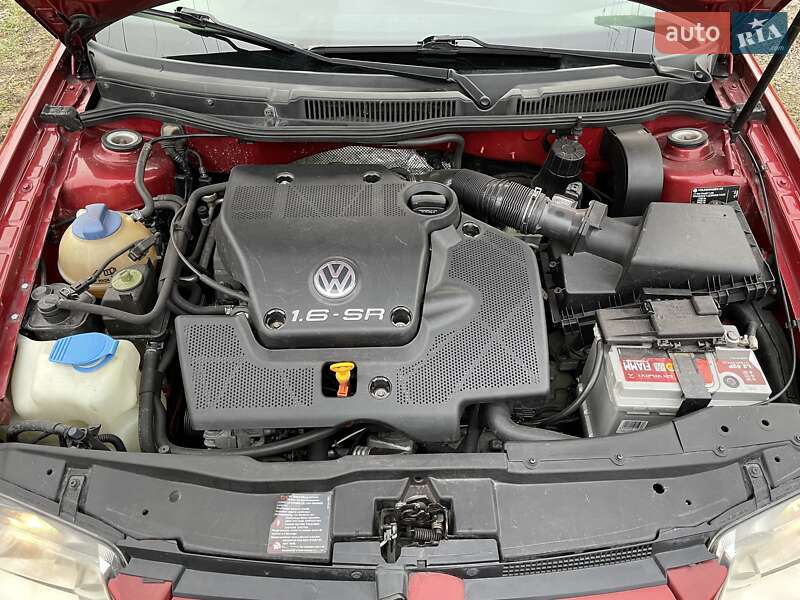 Седан Volkswagen Bora 1999 в Кривом Роге